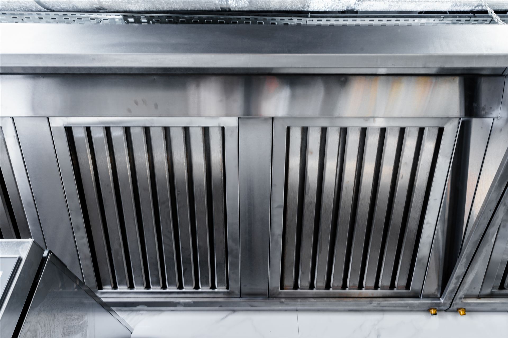 Stainless steel commercial kitchen exhaust hood